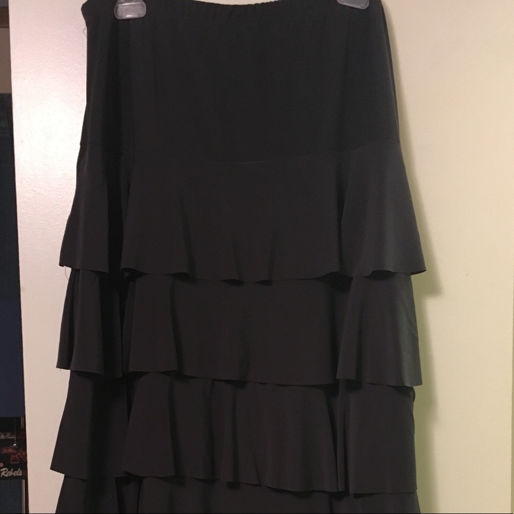 Dark Gray Layered Ruffle Skirt XL
